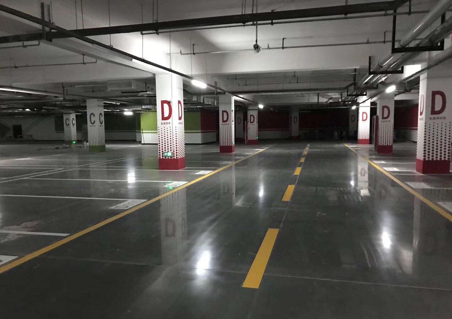 车库密封固化剂地坪